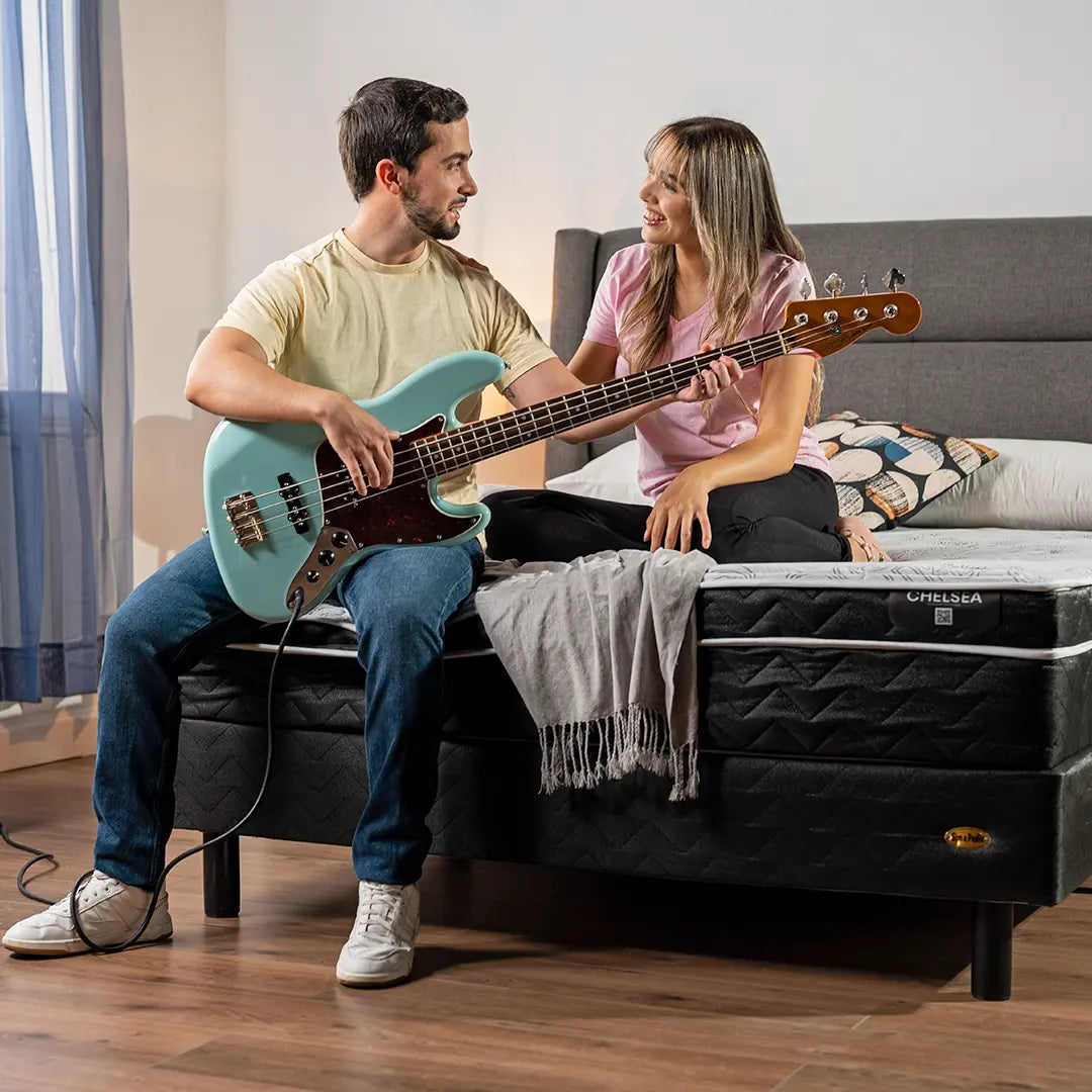 Combo Chelsea Queen Size + Box + Osito + Protector + 2 Almohadas de Memory Foam Don Colchón